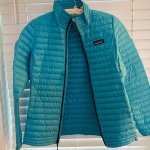 Patagonia Woman’s light jacket